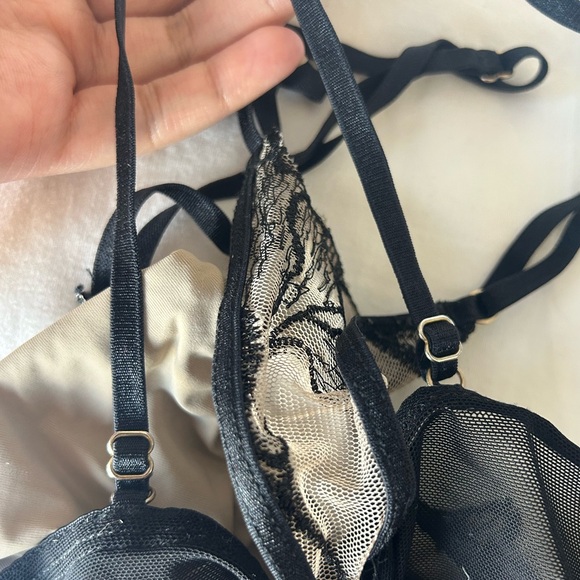 Out From Under Bralette - Small - Picture 4 of 6